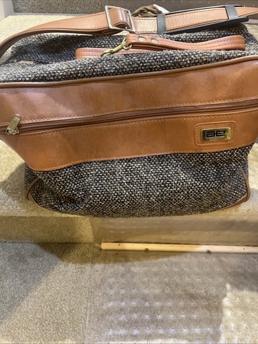 Amelia earhart luggage vintage - luggage,