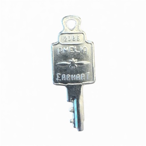 Vintage amelia earhart brand - vintage,