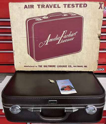 Vintage nos amelia earhart - amelia,